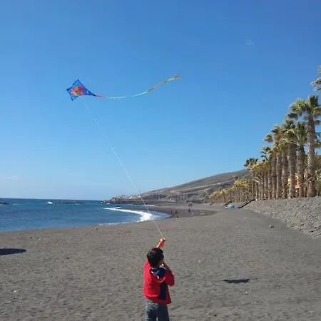 Fantastico Apartamento Frente Al Mar Con Wifi Apartment *